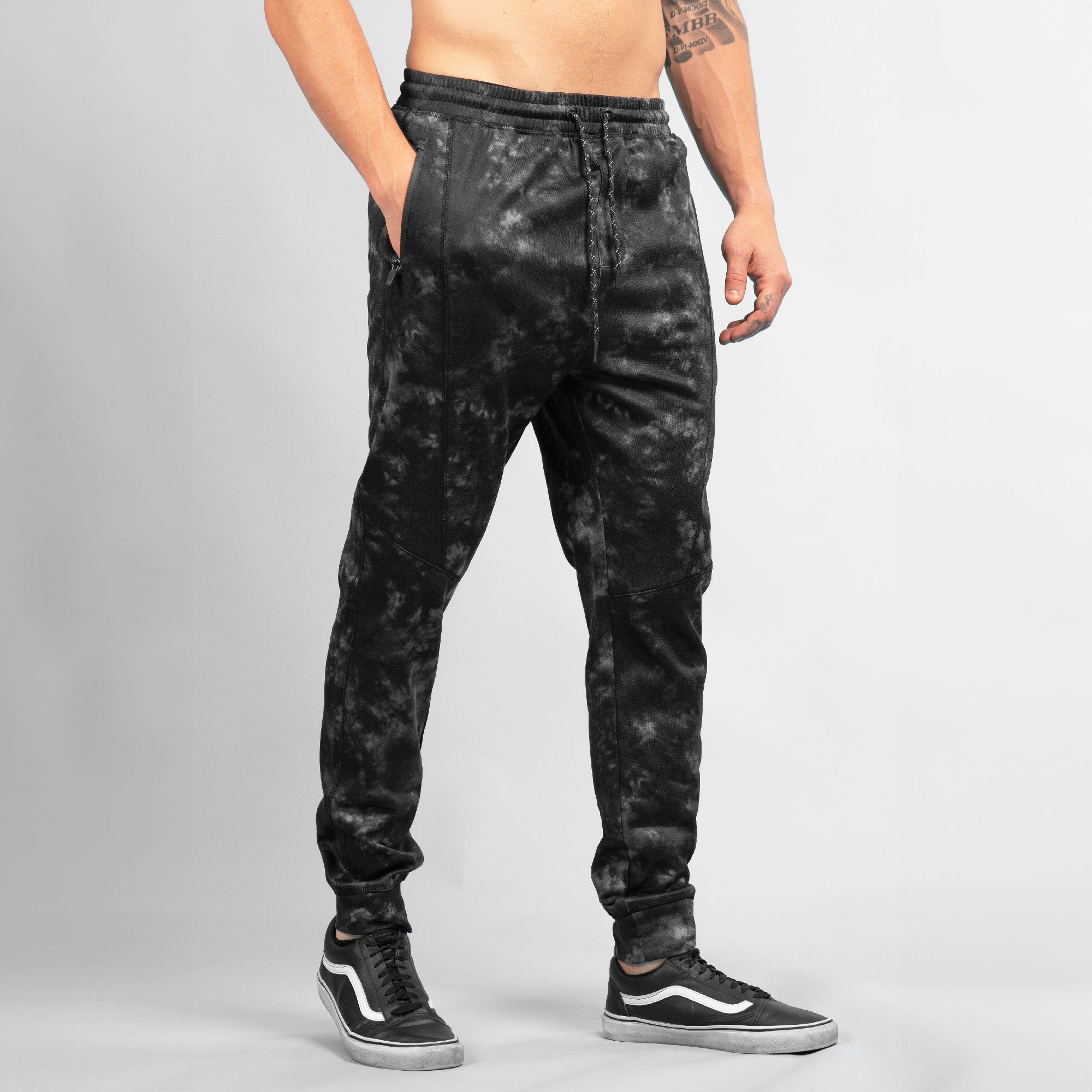 PERFORMANCE TECH FLEECE JOGGER Burnside 360